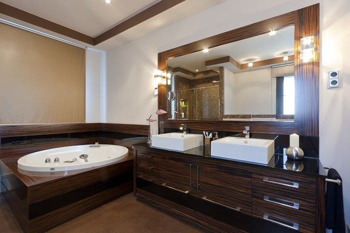 cuarto de baño de casa de lujo en Madrid