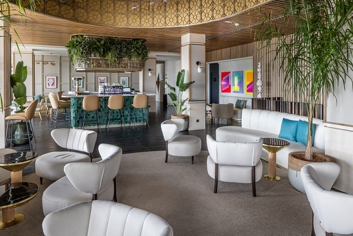 Interior del Hotel The Lumm