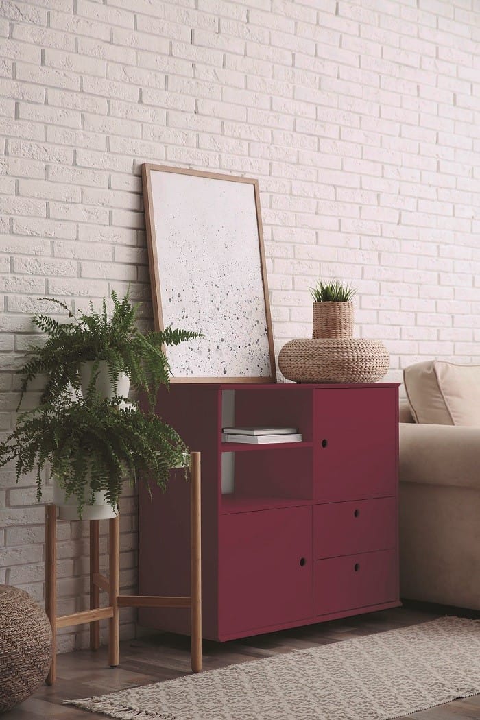 mueble color púrpura