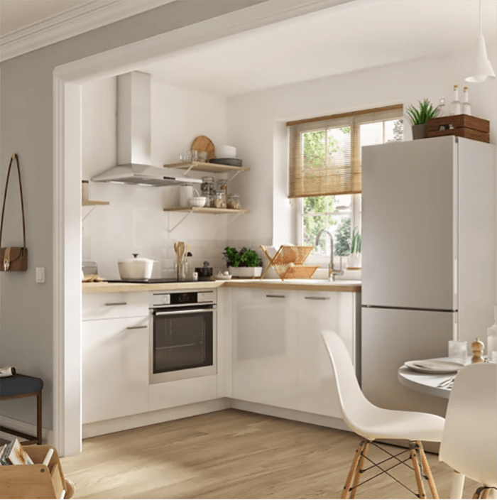 cocina pequeña abierta al salon