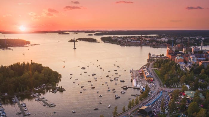 3 maneras finlandesas de disfrutar de un buen baño de vapor en época de calor