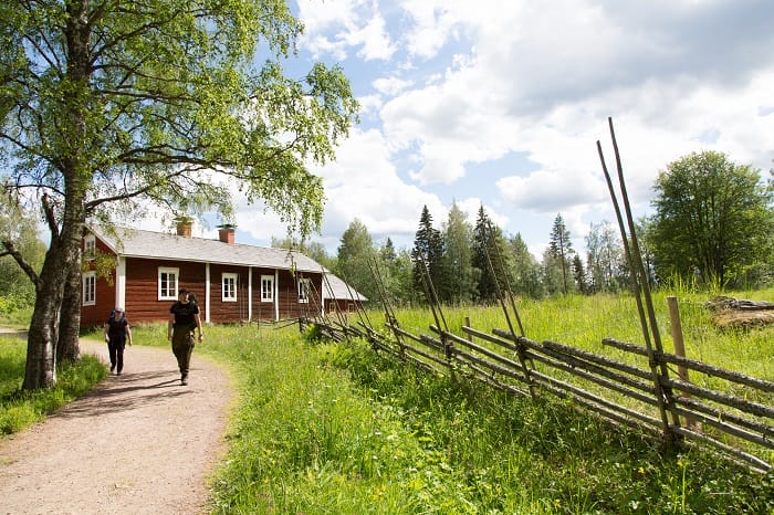 rutas por Seitseminen