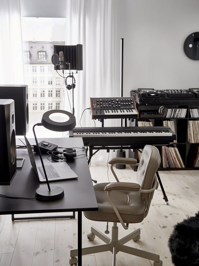 Habitación para hacer música con artículos de nueva colección de Ikea OBEGRANSAD