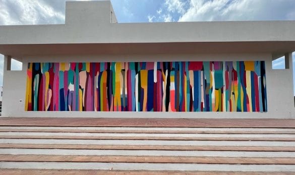 Muro colorido de Grems en Adda Gallery Ibiza