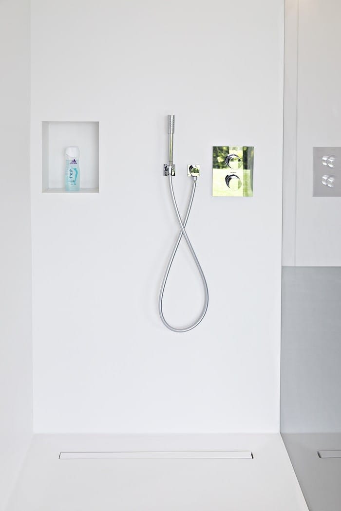 ducha de una villa de Italia