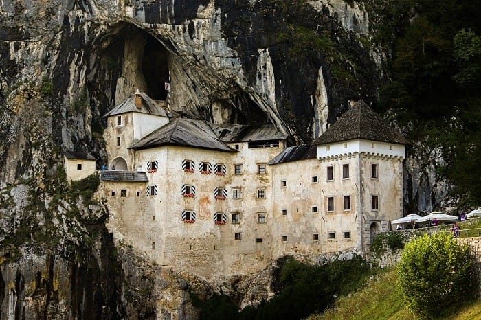 Los castillos más embrujados de Europa y sus ilustres fantasmas