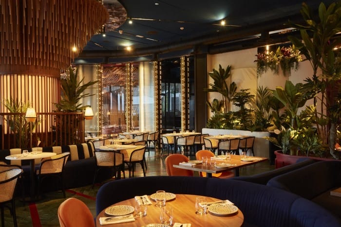 Viaja a Indochina y a Japón a través de la decoración de "Le Macao"