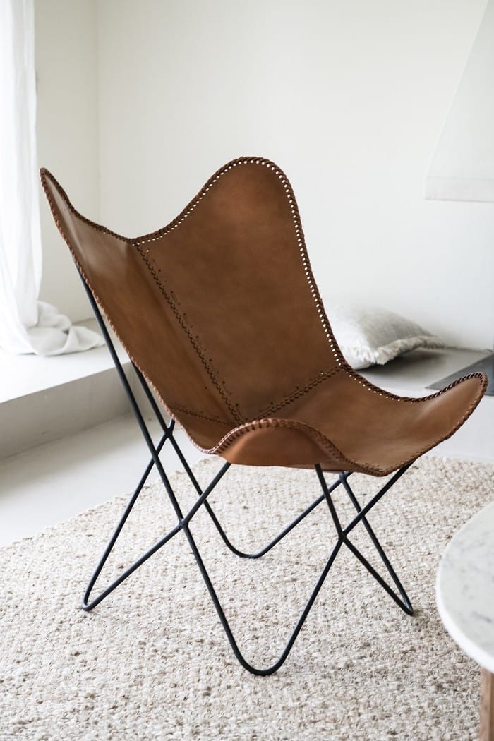 silla de cuero curvy