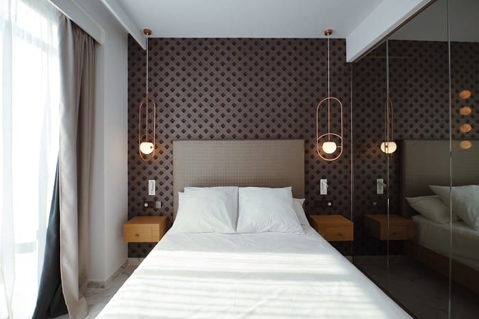 Teatro-y-hotel-Albeniz