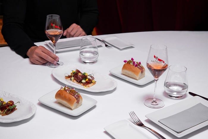 experiencia de cata de champagne y alta cocina