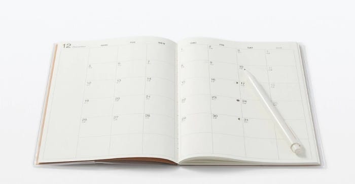 Nueva colección de agendas y calendarios MUJI 2012