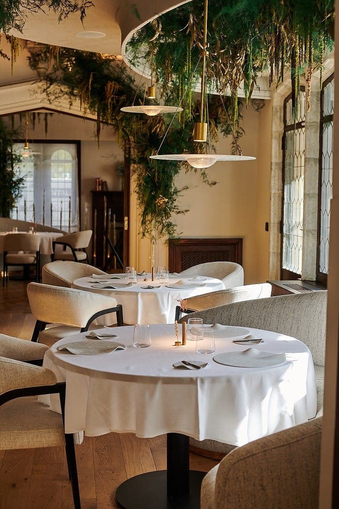 interior de restaurante SEEDS