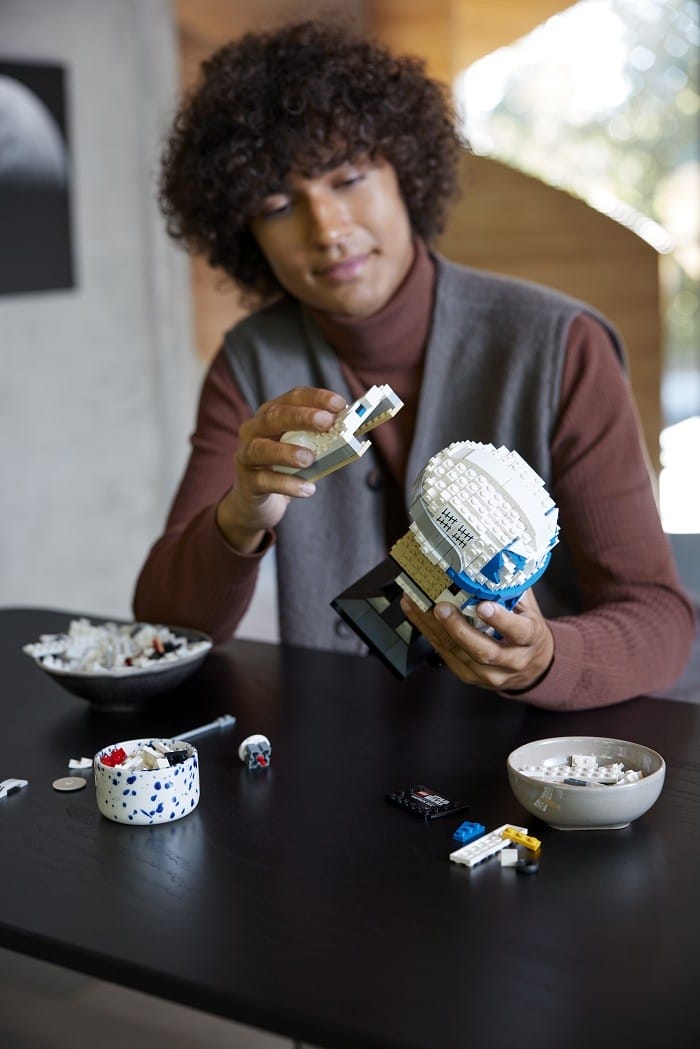 El Grupo LEGO lanza nuevos cascos LEGO® Star Wars™ para conmemorar los 20 años de la Guerra de los Clones