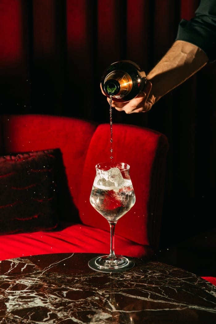 Robuchon Madrid presenta su nueva carta de coctelería junto a Mario Villalón