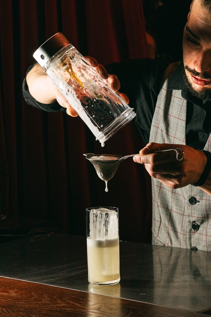 Robuchon Madrid presenta su nueva carta de coctelería junto a Mario Villalón