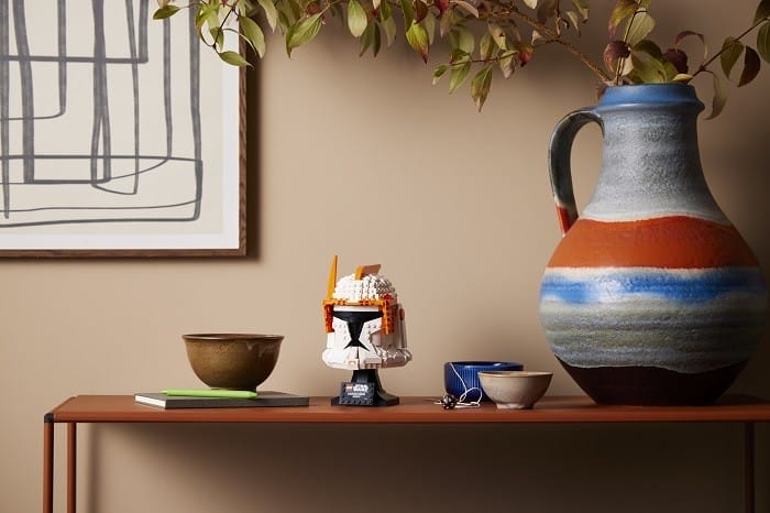 casco lego naranja lego