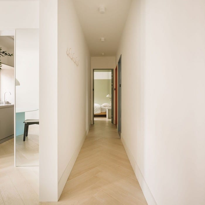 pasillo de apartamento HIMACS