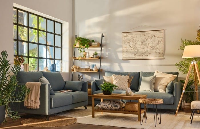 salón con sofá de conforama