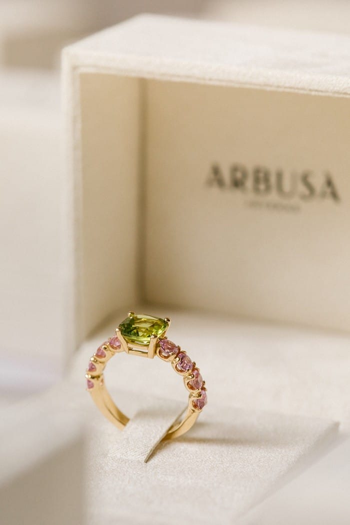 anillo mimosa de estilo boho chic