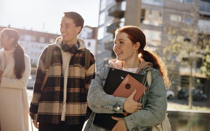 Jóvenes en la calle