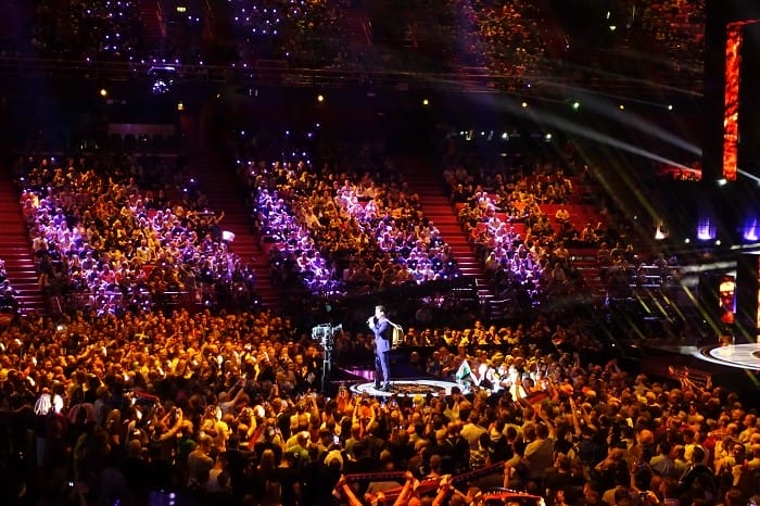 escenario y público del Festival de Eurovisión