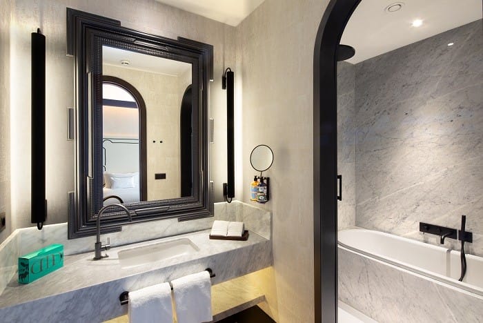 Cuarto de baño Hotel Montera Madrid