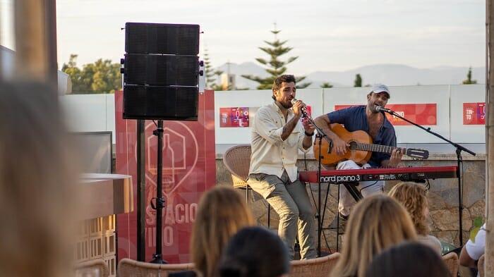 Concierto al aire libre en el Espacio Vino On tour