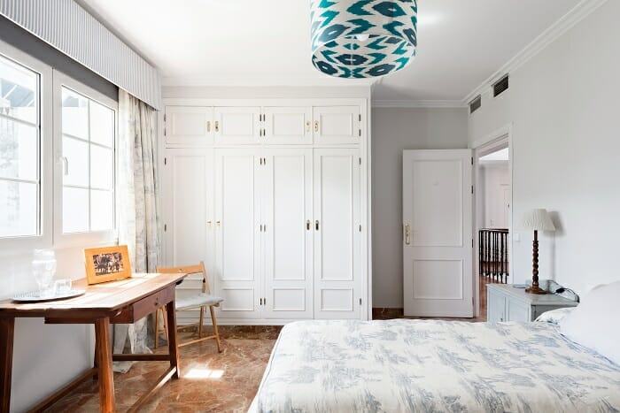 Habitación de un alojamiento Airbnb para verano en Sevilla