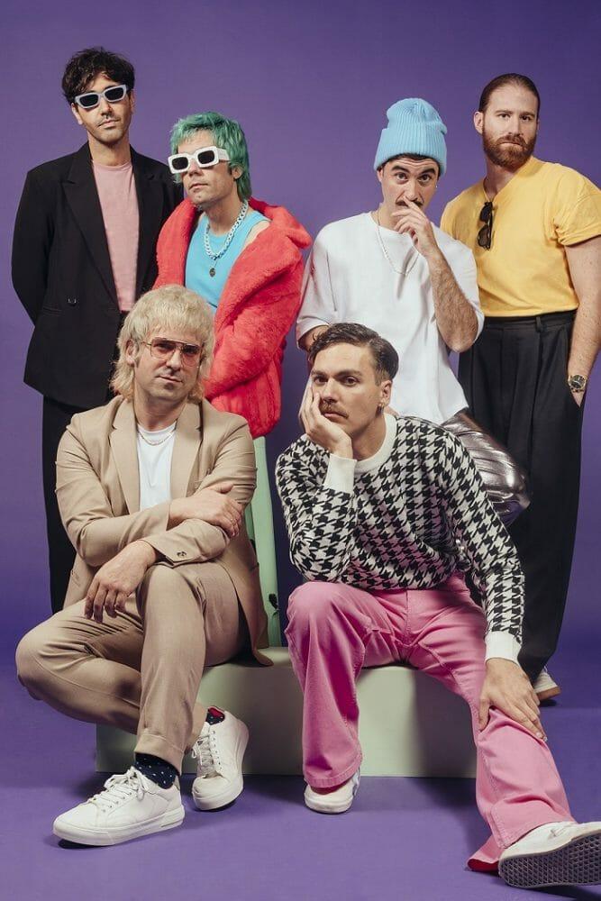 Grupo de música indie con sus seis componentes