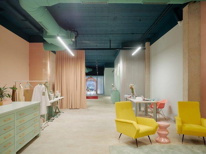 Interior de la exposición MISONNY MEETS MIETIS en Barcelona