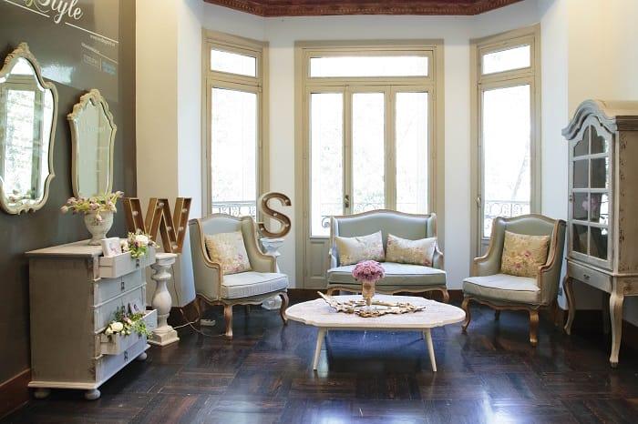 Sala de evento de antigüedades y decoración Antique & Chic