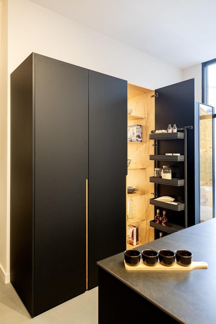 Detalle despensa KANDEM SIDE