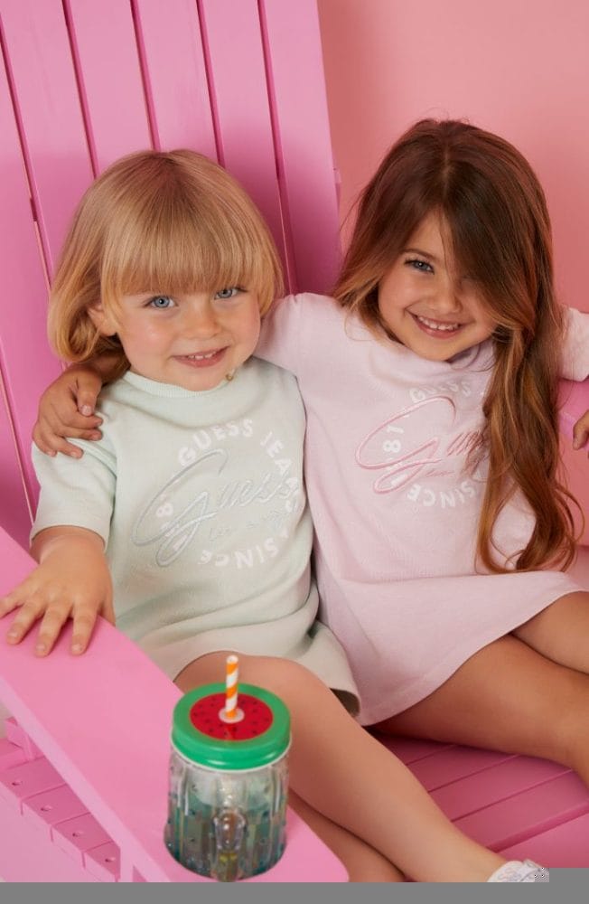 La primavera-verano da lugar a una nueva colección GUESS Kids SS24