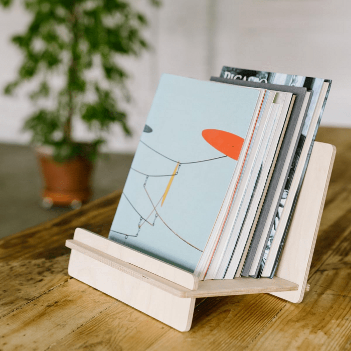 Discos sobre un soporte de Amazon