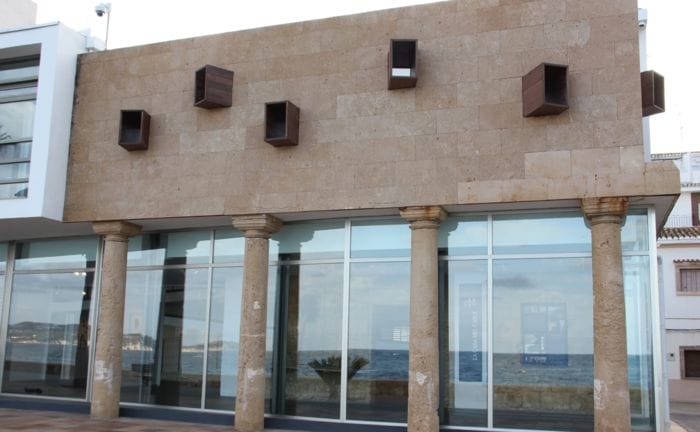 arquitectura fusión antigua y moderna Casa del Cable