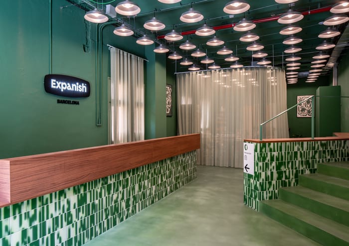 Espacio educativo de diseño academia Expanish