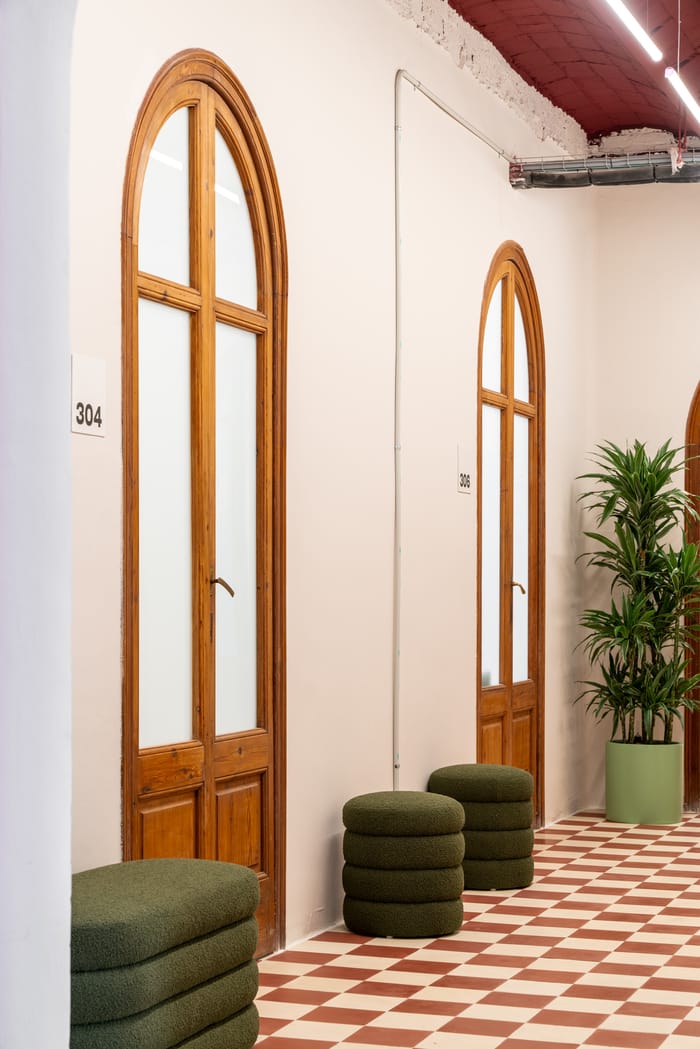 puertas de salón de estudio en Casa Degli